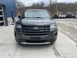 Used 2018 Ford Explorer XLT image 2