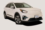 Used 2022 Kia Niro EX w/ Cold Weather Package image 2