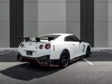 Used 2017 Nissan GT-R NISMO image 3