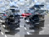 Used 2019 GMC Acadia SLT w/ Black Edition image 4