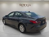 Used 2025 Toyota Camry LE image 3