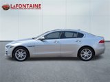 Used 2018 Jaguar XE Premium image 2