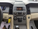 Used 2013 Ford Taurus SE image 3