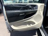 Used 2019 Dodge Grand Caravan SXT image 6