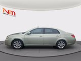 Used 2006 Toyota Avalon XLS image 2