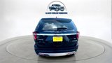 Used 2016 Ford Explorer Platinum image 3