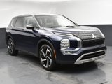 Used 2022 Mitsubishi Outlander SE image 2