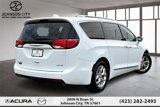 Used 2019 Chrysler Pacifica Limited image 2