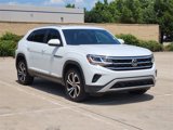 Used 2022 Volkswagen Atlas Cross Sport SEL image 3
