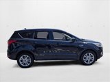 Used 2019 Ford Escape SE image 4