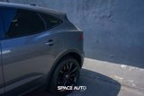 Used 2018 Jaguar E-PACE SE image 5