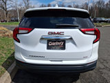 Used 2024 GMC Terrain SLE image 4