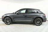 Used 2024 Porsche Macan image 2