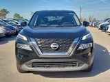 Used 2023 Nissan Rogue SV image 2