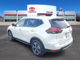 Used 2019 Nissan Rogue SV w/ Premium Package image 3