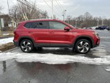 New 2024 Volkswagen Taos SE image 2