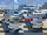 Used 2016 Toyota Camry XLE image 3