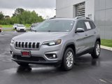 Used 2019 Jeep Cherokee Latitude w/ Cold Weather Group image 2