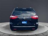 Used 2015 Toyota Sienna L image 4