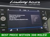 Used 2023 Volkswagen Taos SE w/ Panoramic Sunroof Package image 3