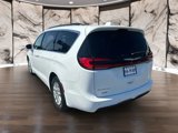Used 2022 Chrysler Pacifica Touring-L image 3