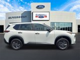 Used 2023 Nissan Rogue S image 4