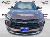 Used 2023 Chevrolet Blazer LT image 2