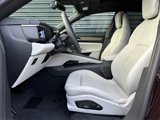 Used 2025 Porsche Macan 4 Electric image 5