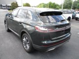 Used 2023 Lincoln Nautilus FWD image 3