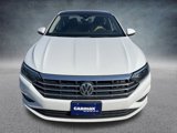 Used 2021 Volkswagen Jetta SEL Premium image 3
