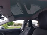 Used 2017 Tesla Model 3 Long Range image 3