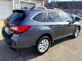 Used 2016 Subaru Outback 2.5i Premium image 5