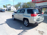 Used 2015 GMC Terrain SLE image 3