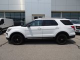 Used 2018 Ford Explorer XLT image 2
