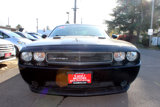 Used 2014 Dodge Challenger SXT image 2