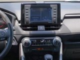 Used 2020 Toyota RAV4 XLE image 5