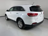 Used 2018 Kia Sorento LX image 5