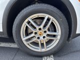 Used 2016 Porsche Cayenne image 2