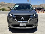 Used 2023 Nissan Rogue SV image 3