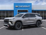 New 2025 Chevrolet Traverse Z71 w/ Enhanced Driving Package image 2