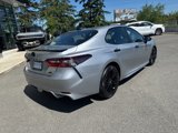 Used 2022 Toyota Camry SE image 3