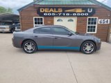 Used 2017 Dodge Charger SXT image 2