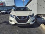 Used 2020 Nissan Rogue Sport SV w/ All-Weather Package image 2