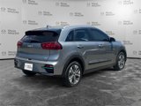 Used 2022 Kia Niro EX image 5