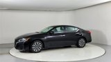 Used 2024 Nissan Altima 2.5 SV image 3