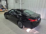 Used 2024 Nissan Altima 2.5 SV image 5