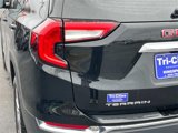 Used 2024 GMC Terrain SLT image 5