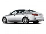 Used 2009 Hyundai Genesis 3.8 w/ Technology Pkg 4 image 2