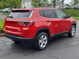 Used 2019 Jeep Compass Latitude w/ Cold Weather Group image 2