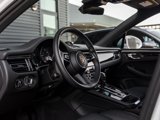 Used 2024 Porsche Macan image 4